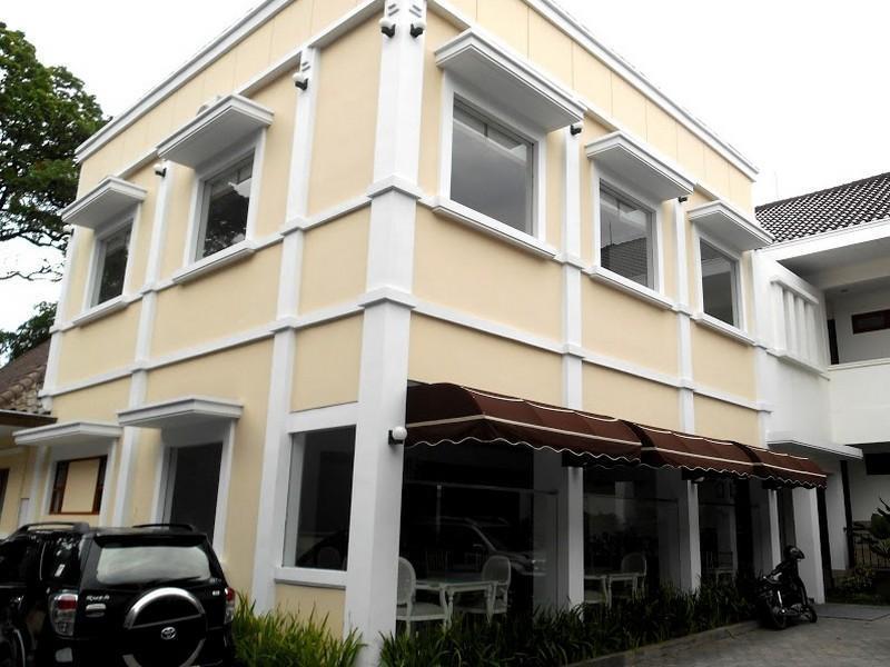 Hotel Frances 2*